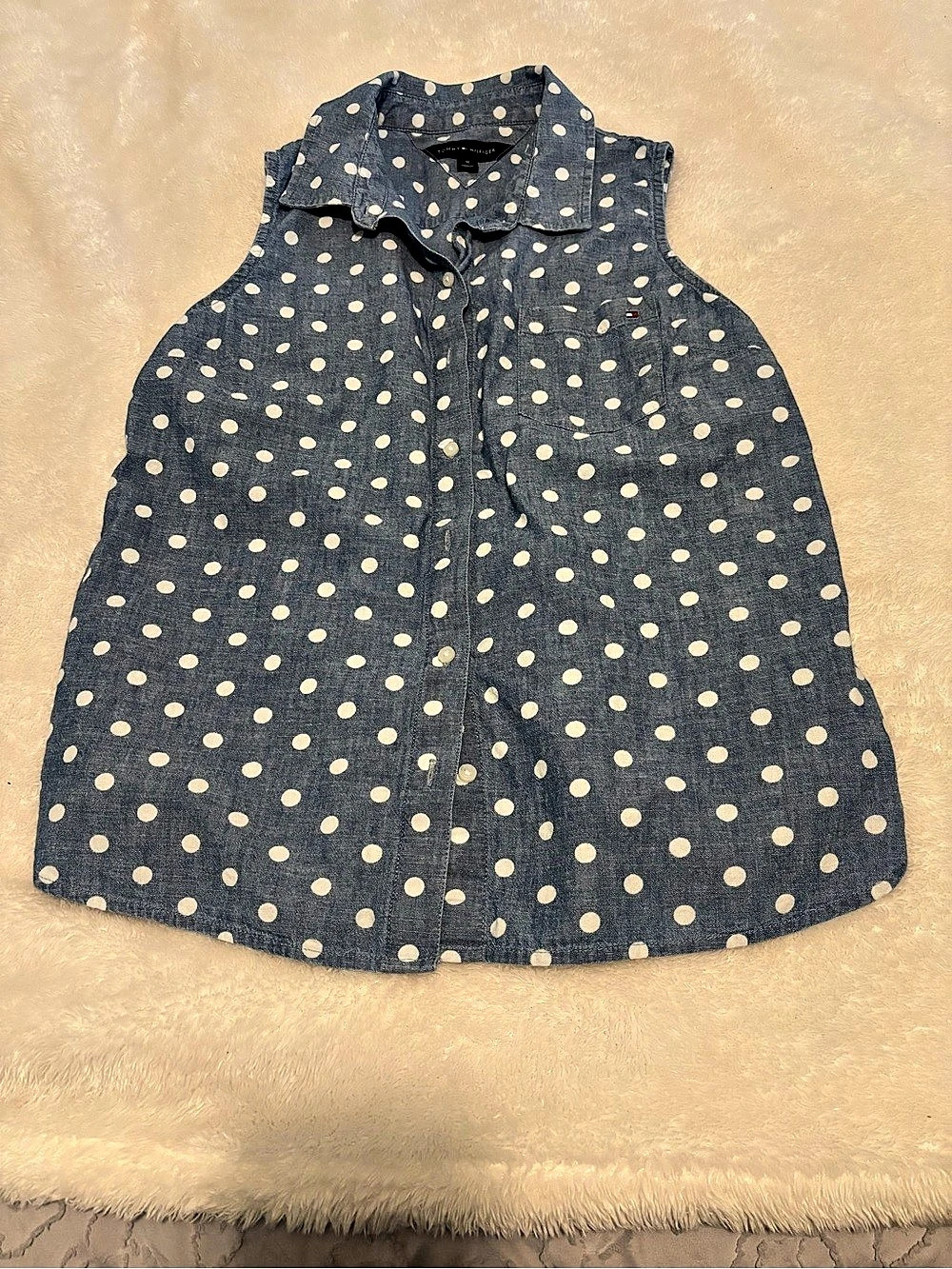 Tommy Hilfiger Sleeveless Polka Dot Chambray Button-Down Shirt women Polka Dot